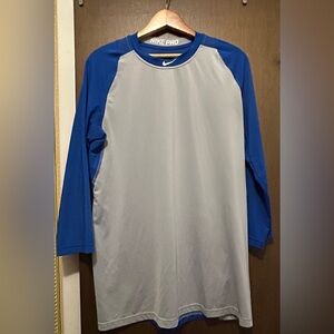Nike Men’s large Long Sleeve dri fit Shirt - Gray and Blue
